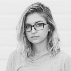 Review Author Eliza